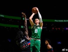 开云体育中国-凯尔特人击败活塞，晋级东部半决赛