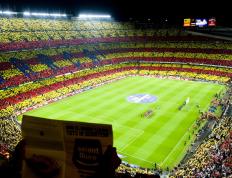 开云体育app-铁塔倾轧维苏威，皮克以脊梁重绘法兰西版图