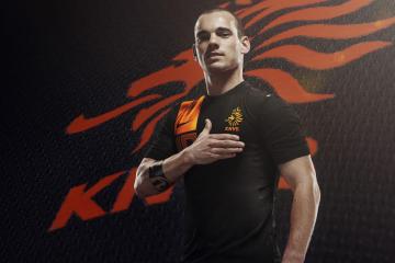 开云下载-跨界之战，上海队力克步行者，福克斯点燃赛场