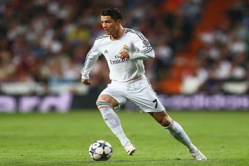 开云体育平台APP-一记反手的怒吼，奥恰洛夫如何用最脆弱的武器击碎葡萄牙？