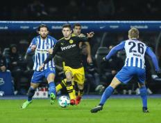 开云体育app-包含柏林赫塔取得出色胜利，弗赖堡难挽劣势的词条