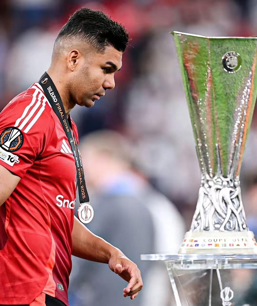 开云官方app入口-曼联欧冠再获胜利:欧洲之花绽放的简单介绍