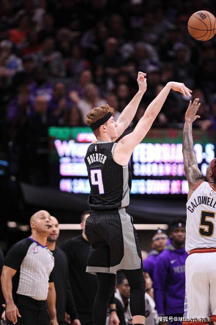 开云体育平台APP-FLY碾压KT，Caps开启传奇时刻鏖战多局全球总决赛，技惊四座