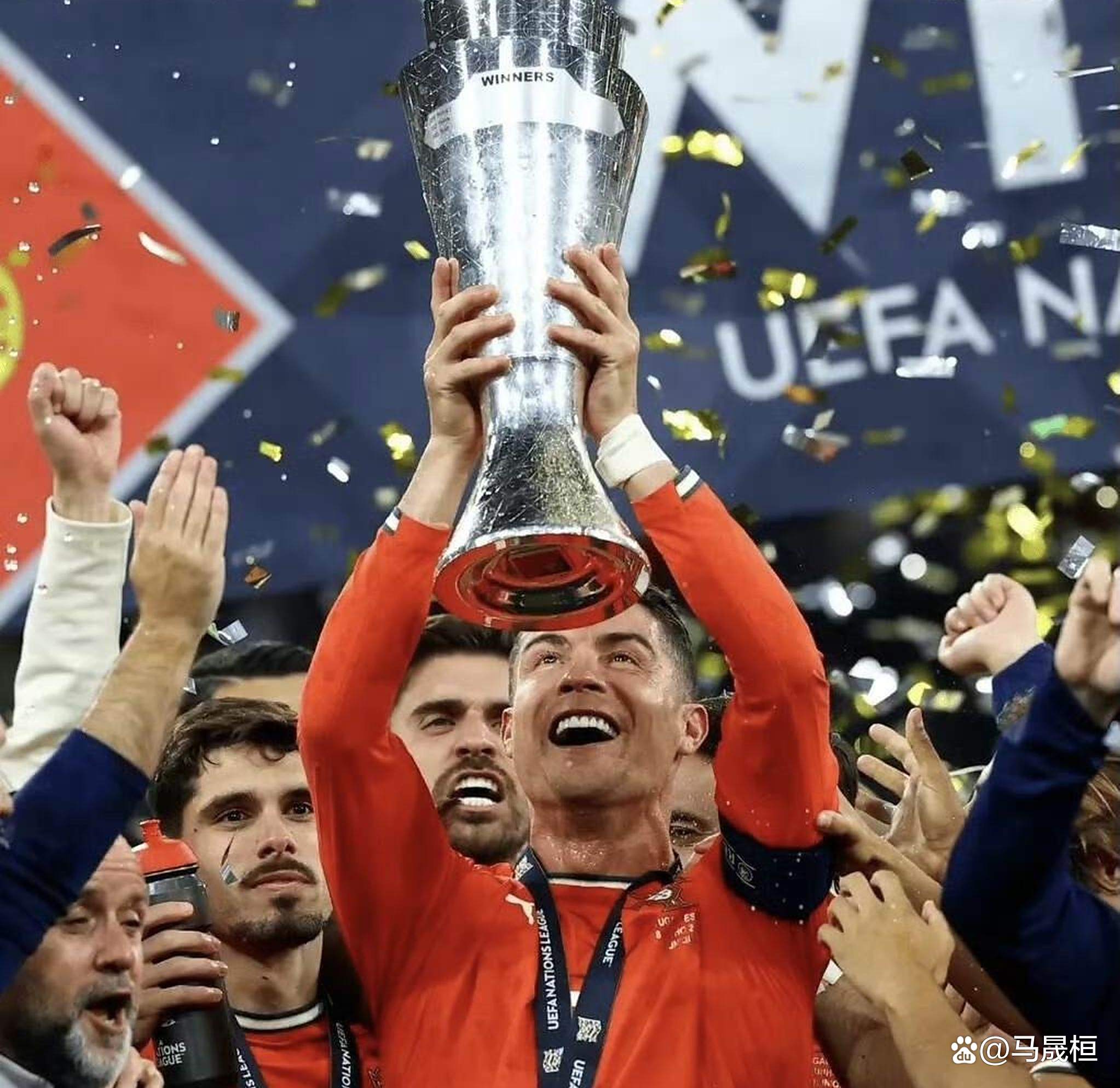 开云官网-葡萄牙队欧洲杯出局,四强梦碎的简单介绍