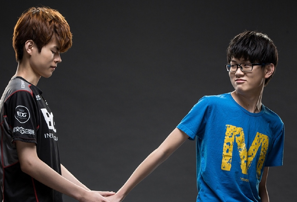 开云官网-DRX绝杀GEN，Doinb极限生还后反打宿敌对决成都决赛之夜，点燃全场激情的简单介绍