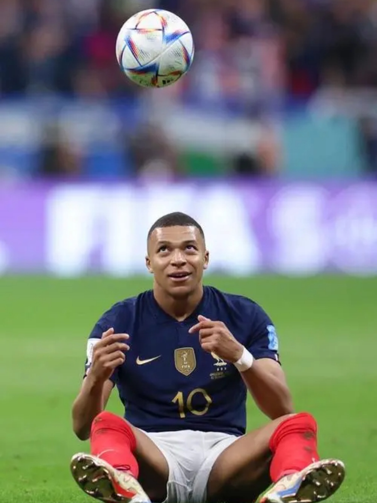 开云体育-巴西球员加盟皇马,球迷期待他的表现