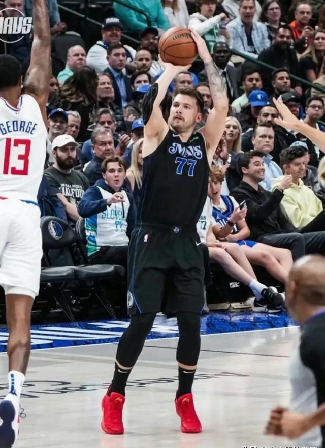 开云官方app入口-包含快船遭遇四连败，球队气势不振的词条