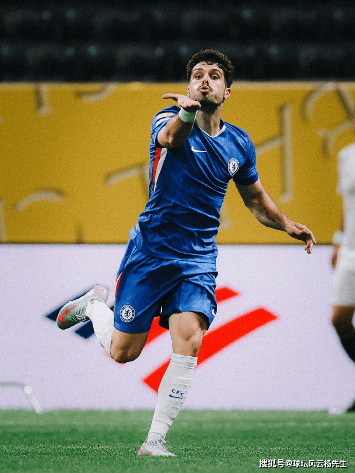 开云平台-效力切尔西的前锋连续破门,球队取得胜利