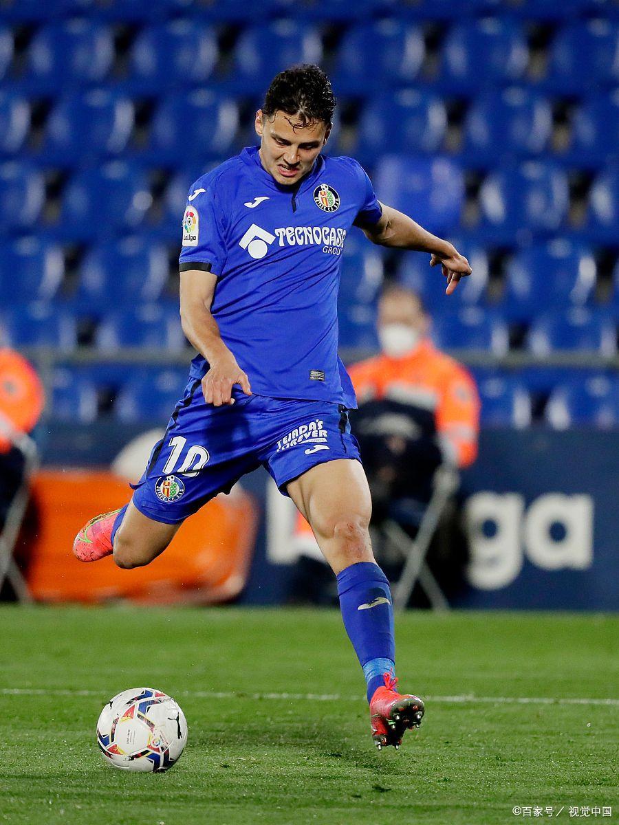 开云体育下载-巴伦西亚被维戈塞尔塔逆转，遭遇惨败