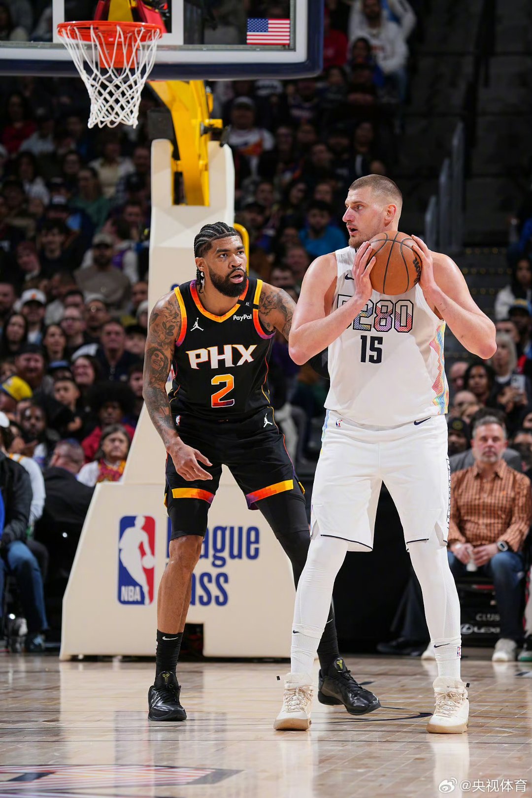 开云体育APP下载-鹈鹕险胜新疆队,约基奇关键制胜